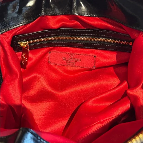 VALENTINO GARAVANI Black and White Women's Handbag - Picture 3 of 12